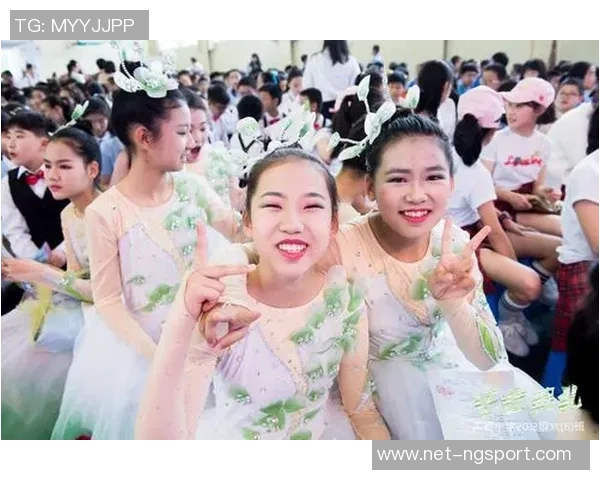 朱俊龙的奋斗历程与未来展望：从青涩少年到职场精英的成长故事